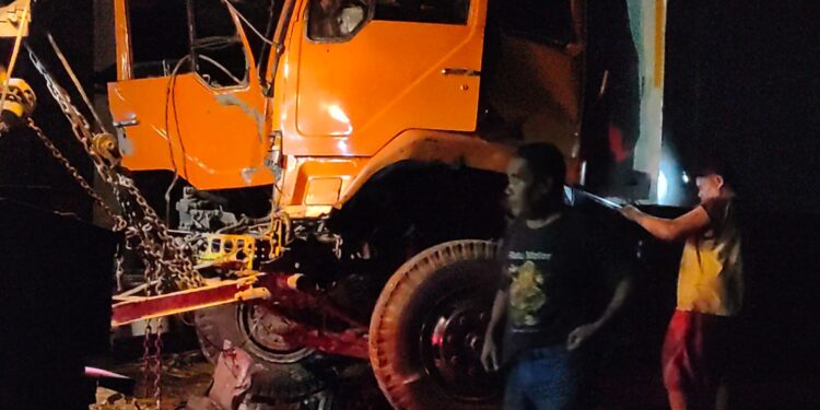 Bangbayang Kembali Telan Korban, Sebuah Truk Tabrak Sejumlah Kendaraan, 1 Orang Tewas