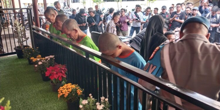 Curi Sarang Burung Walet di Cianjur, Tiga Orang Pelaku Ditangkap Polisi di Subang