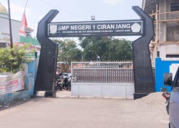 SMPN 1 Ciranjang Diduga Usir Siswa Gegara Terlambat