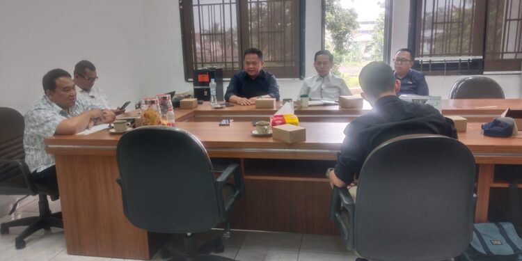 Diundang DPRD Bahas Dana Hibah Pilkada, Ketua dan Sekretaris KPU Kabupaten Cianjur di Luar Kota