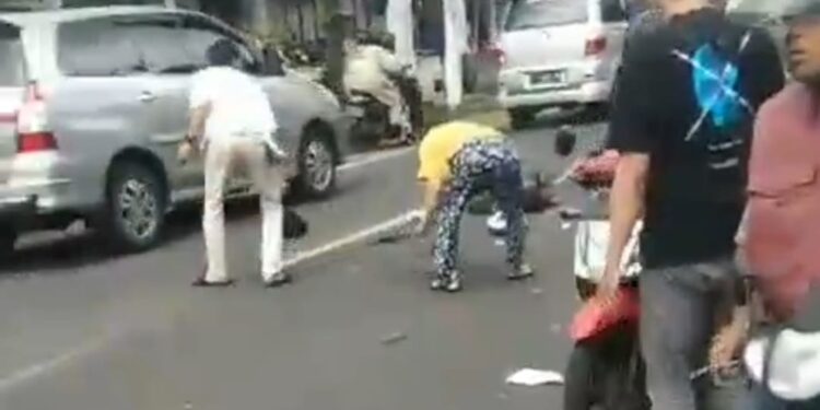 Pemotor ‘Adu Banteng’ di Ciwalen, Satu Orang Tewas di Tempat