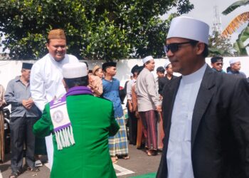 Kawal Jalannya Sidang Putusan, Massa Pendukung Ustaz CMZ Datangi PN Cianjur
