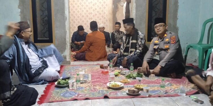 Hadiri Momen Rajaban, Kapolsek Cidaun Beri Pesan Kamtibmas kepada Masyarakat