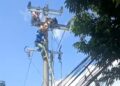 Dua Orang Petugas PLN Cianjur Tersengat Listrik, Alami Luka Bakar